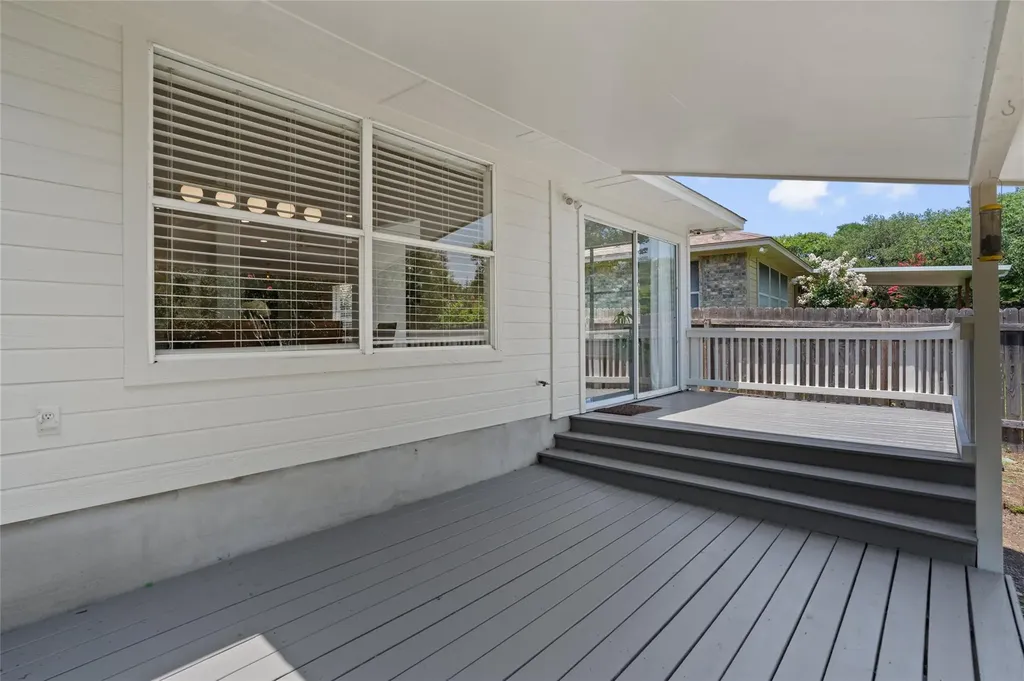 3207 Silkgrass Bend Austin TX 78748