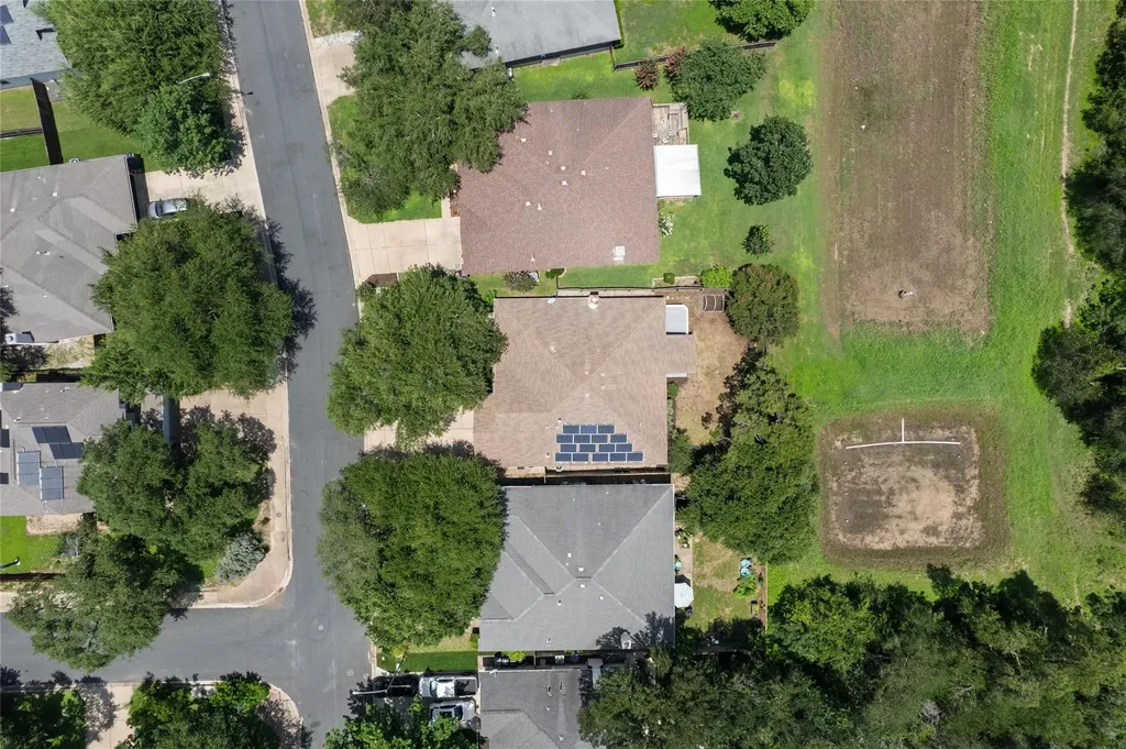 3207 Silkgrass Bend Austin TX 78748