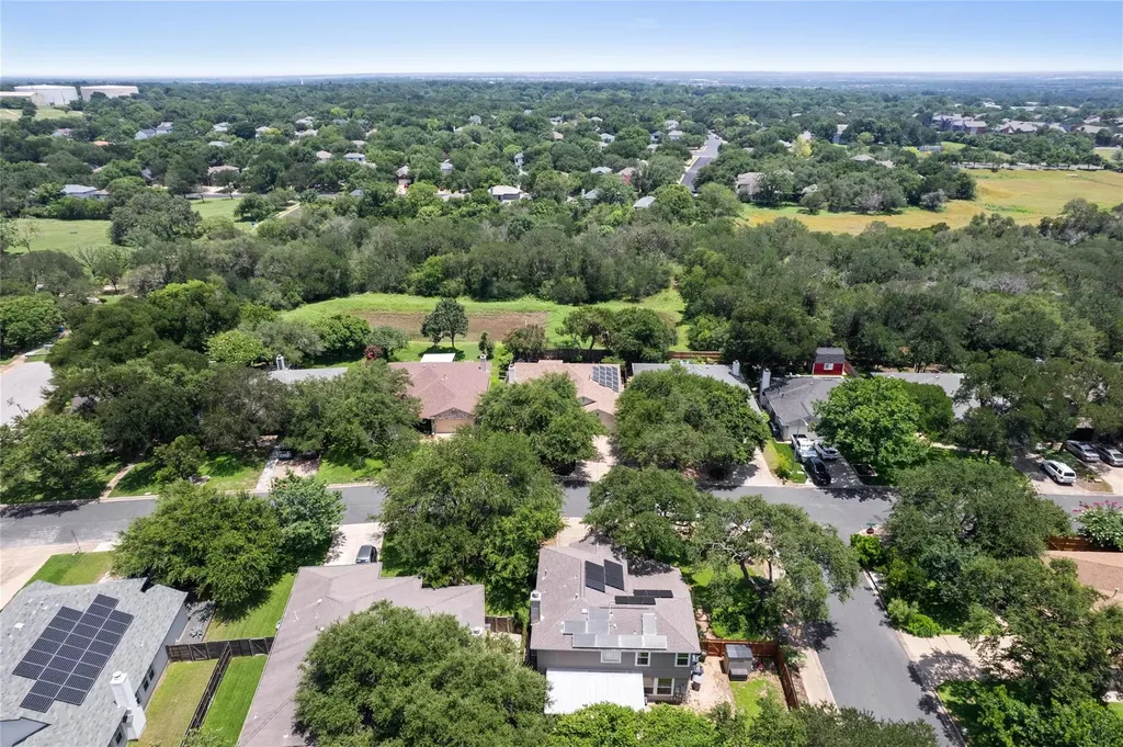 3207 Silkgrass Bend Austin TX 78748