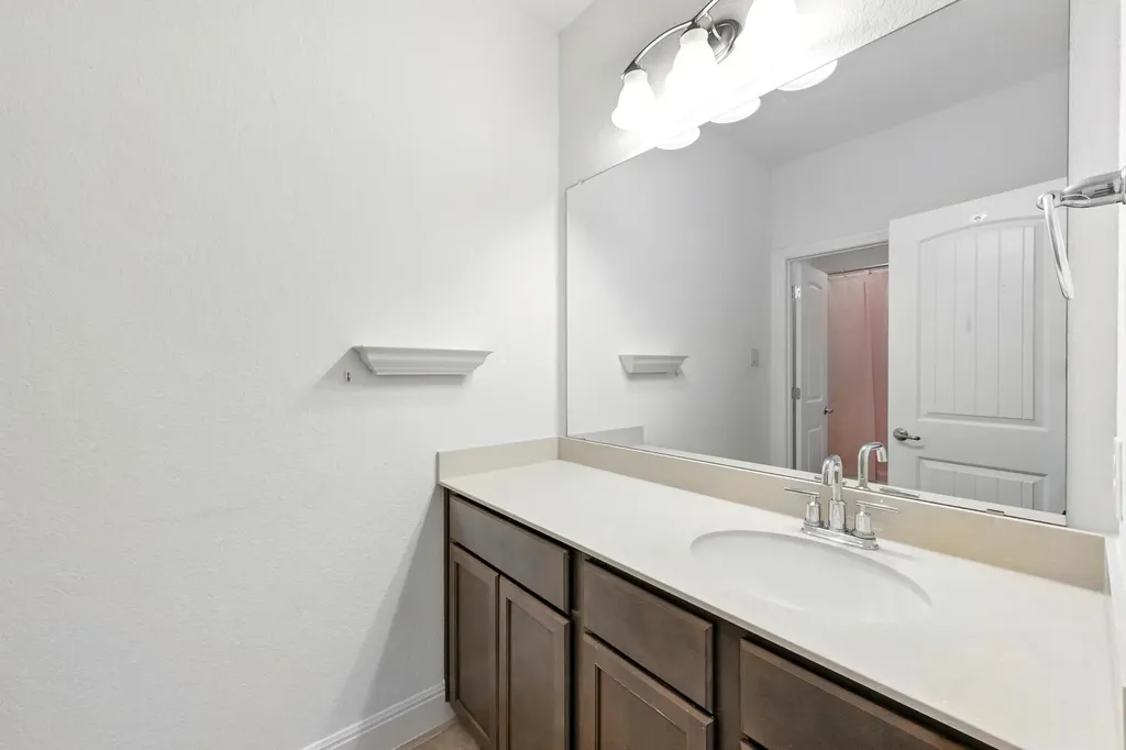 216 Tovas Secret Cove Georgetown TX 78628