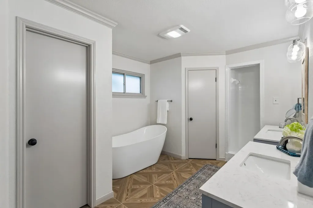 11503 Dosshills Drive Austin TX 78750