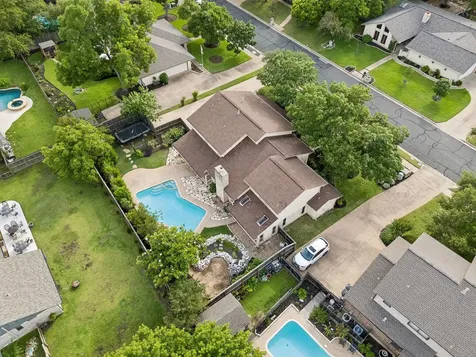 11503 Dosshills Drive Austin TX 78750