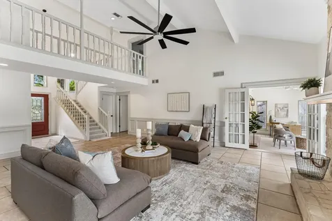 11503 Dosshills Drive Austin TX 78750