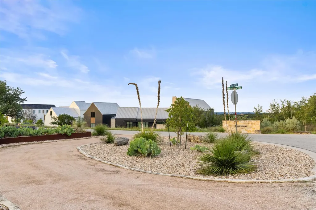 32000 Mirela Ann Road Dripping Springs TX 78620