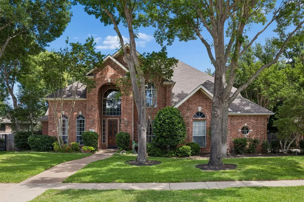 303 Waterford Court Southlake TX 76092