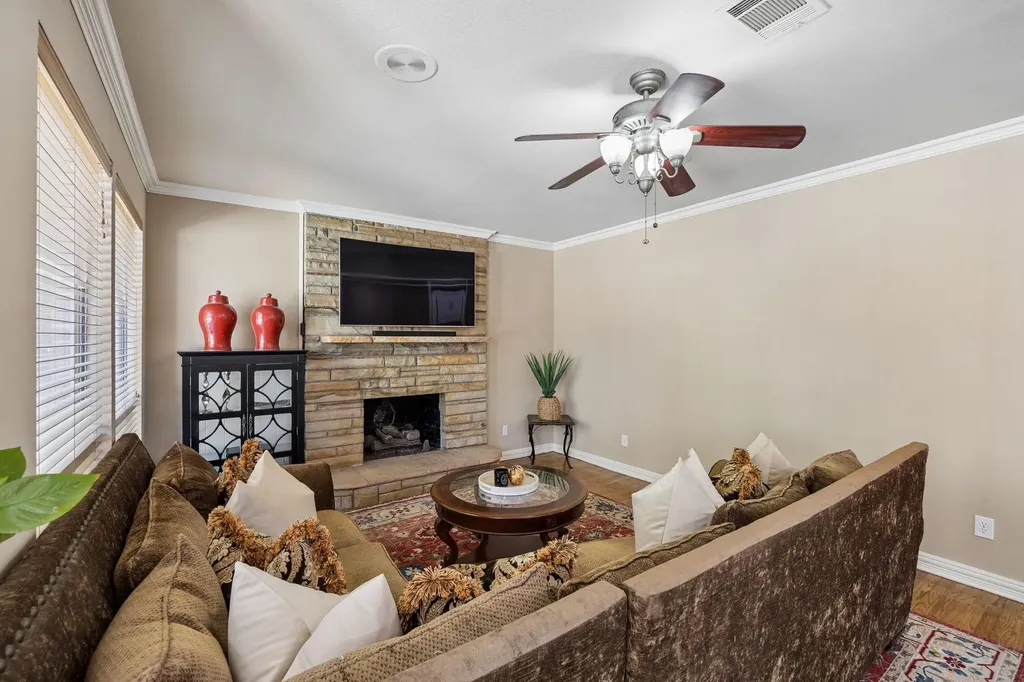 303 Waterford Court Southlake TX 76092