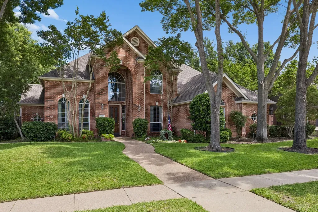 303 Waterford Court Southlake TX 76092