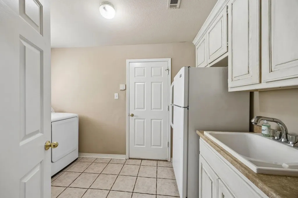 303 Waterford Court Southlake TX 76092