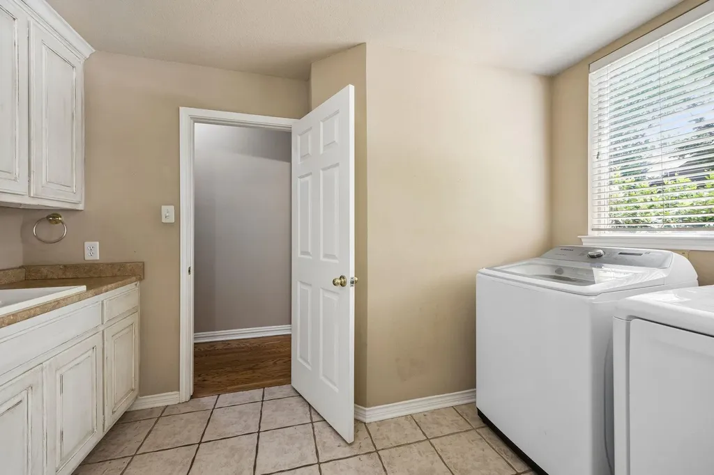 303 Waterford Court Southlake TX 76092