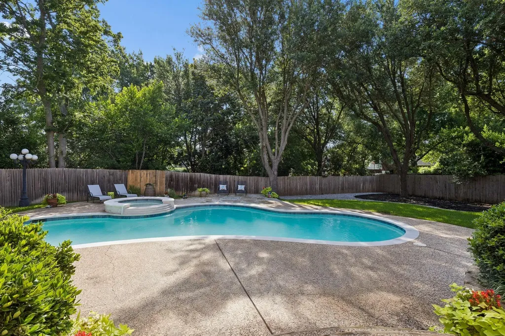 303 Waterford Court Southlake TX 76092