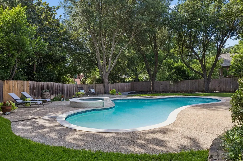 303 Waterford Court Southlake TX 76092