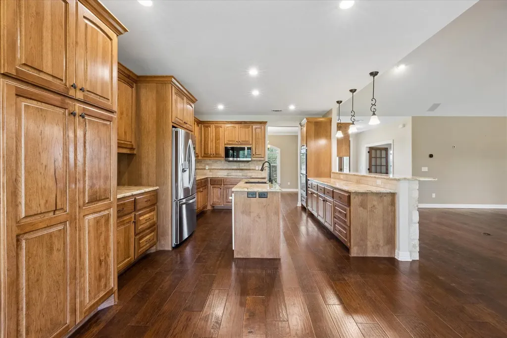 466 Chama Trace Dripping Springs TX 78620