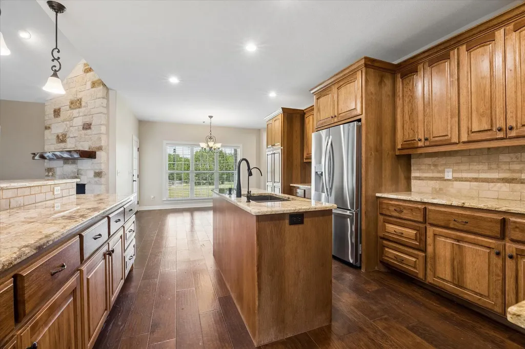 466 Chama Trace Dripping Springs TX 78620