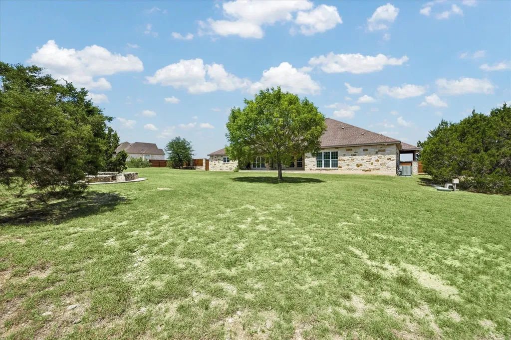 466 Chama Trace Dripping Springs TX 78620