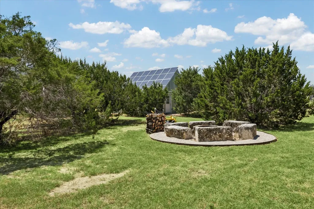 466 Chama Trace Dripping Springs TX 78620