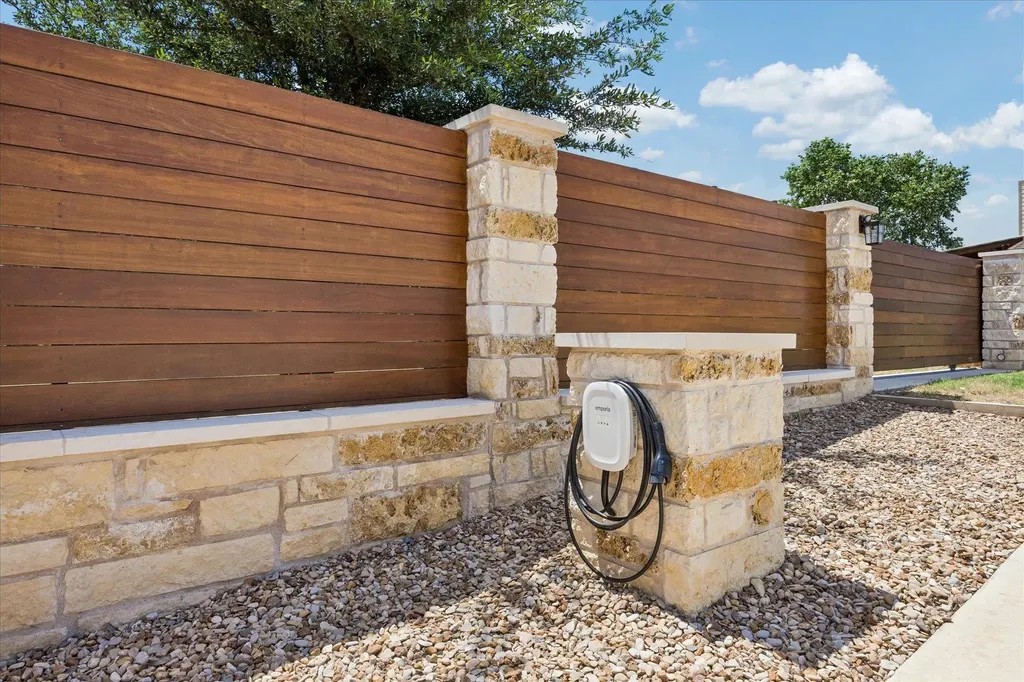 466 Chama Trace Dripping Springs TX 78620