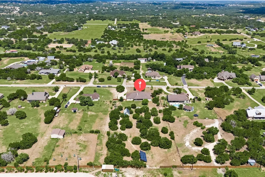 466 Chama Trace Dripping Springs TX 78620