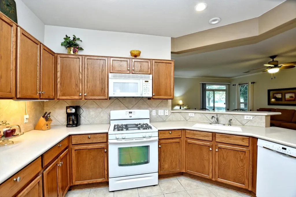 102 Portsmouth Drive Georgetown TX 78633