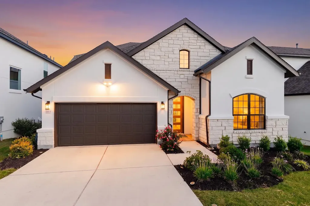 2013 Varese Path Leander TX 78641