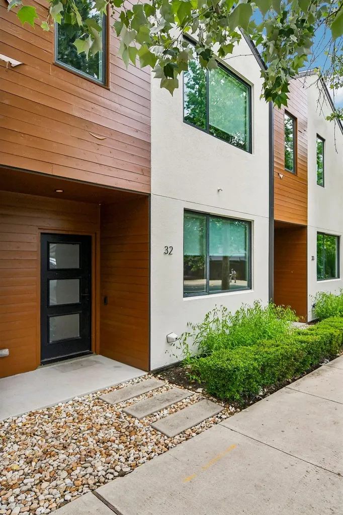 1931 E 38th 1/2 Street Austin TX 78723