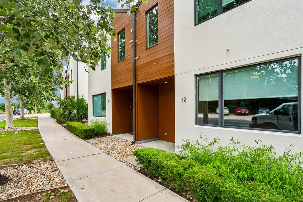 1931 E 38th 1/2 Street Austin TX 78723