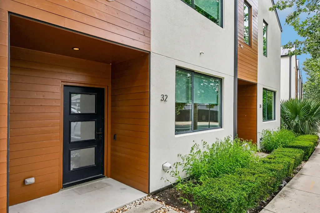 1931 E 38th 1/2 Street Austin TX 78723