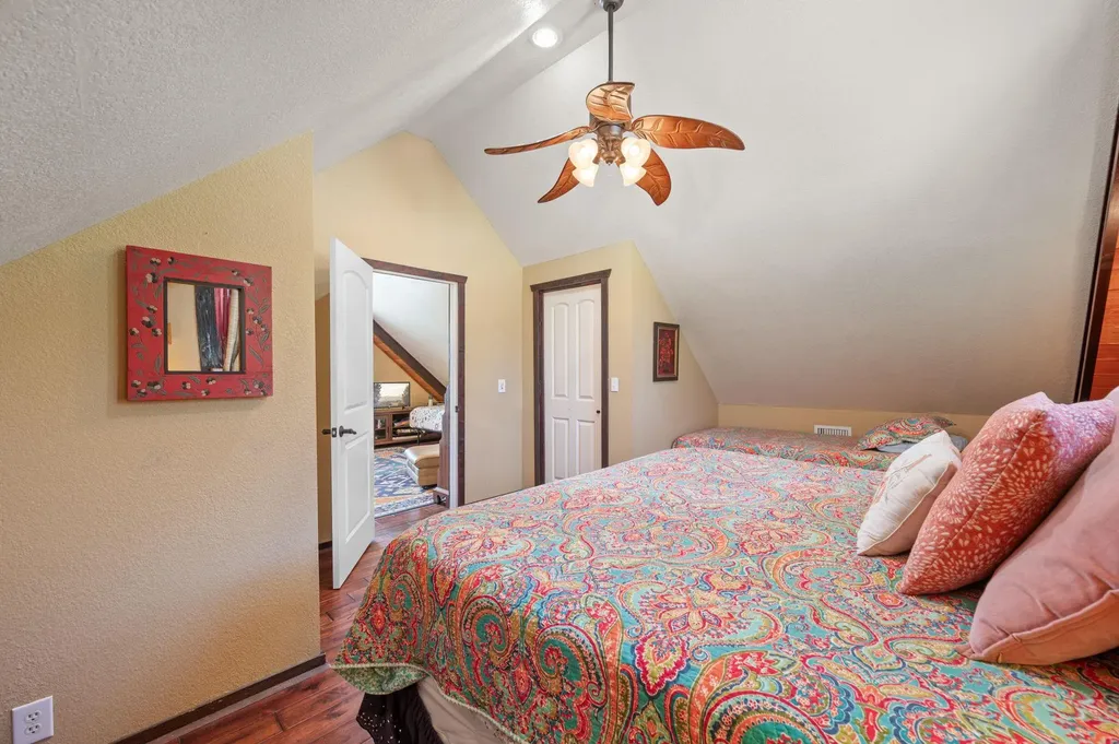 28525 Paradise Manor Drive Marble Falls TX 78654