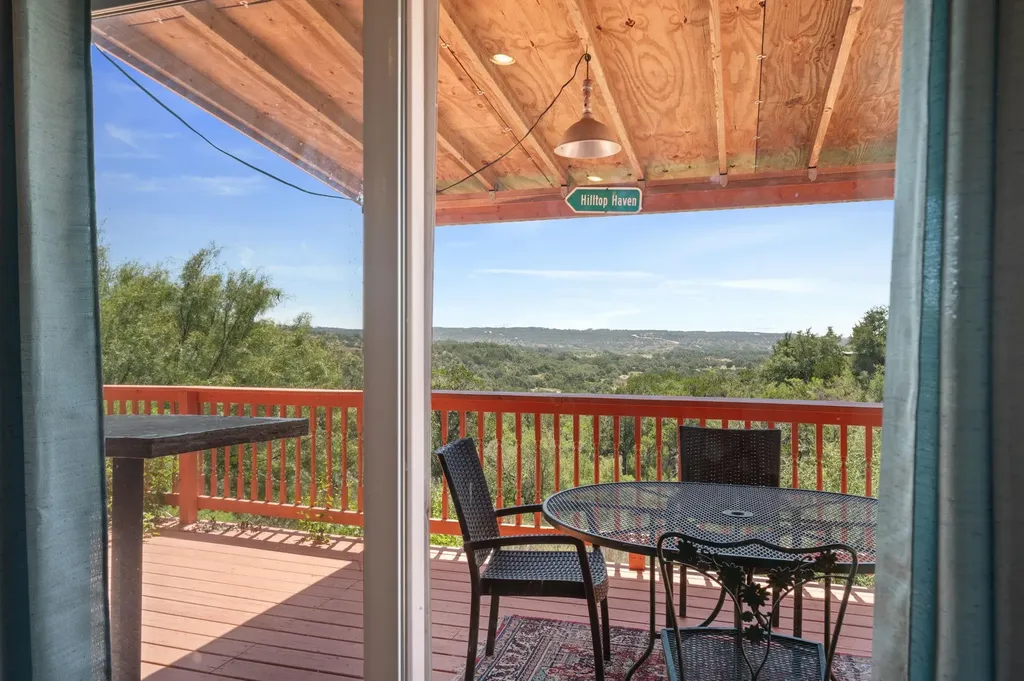 28525 Paradise Manor Drive Marble Falls TX 78654