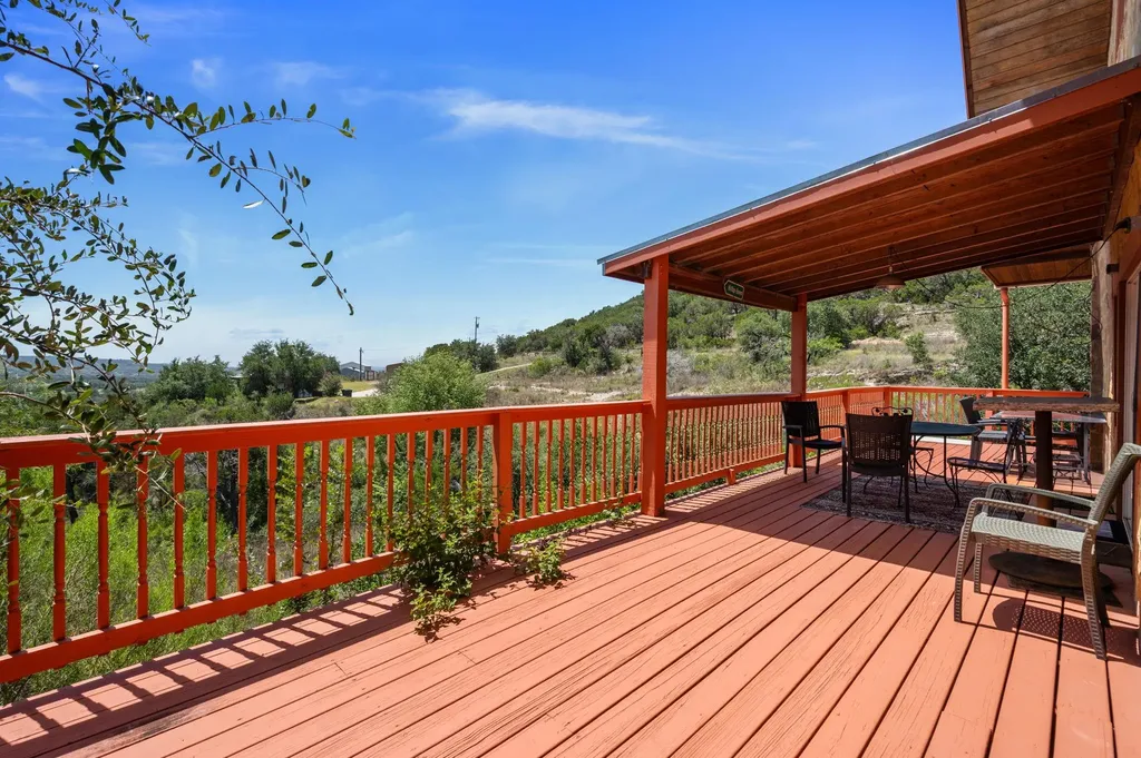 28525 Paradise Manor Drive Marble Falls TX 78654