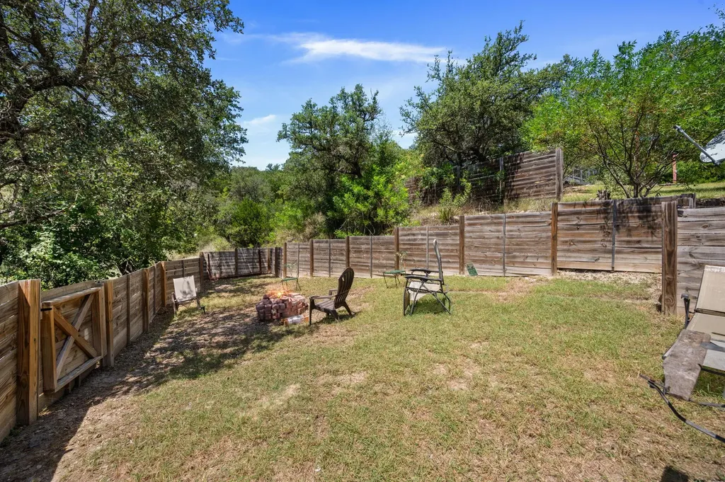 28525 Paradise Manor Drive Marble Falls TX 78654