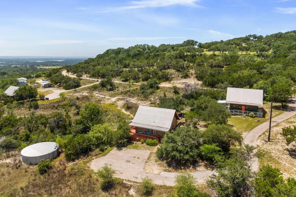 28525 Paradise Manor Drive Marble Falls TX 78654