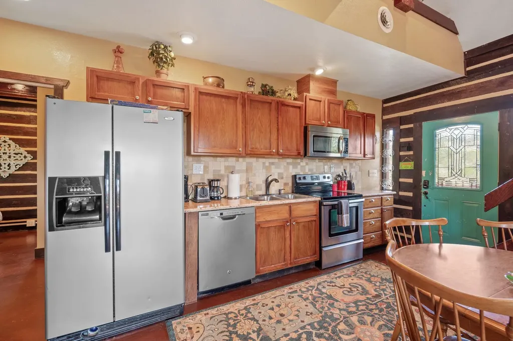 28525 Paradise Manor Drive Marble Falls TX 78654