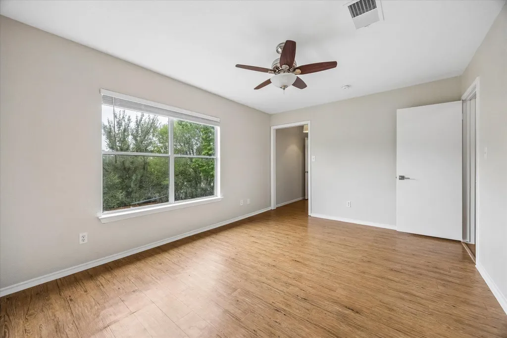 10712 Marshitahs Way Austin TX 78748