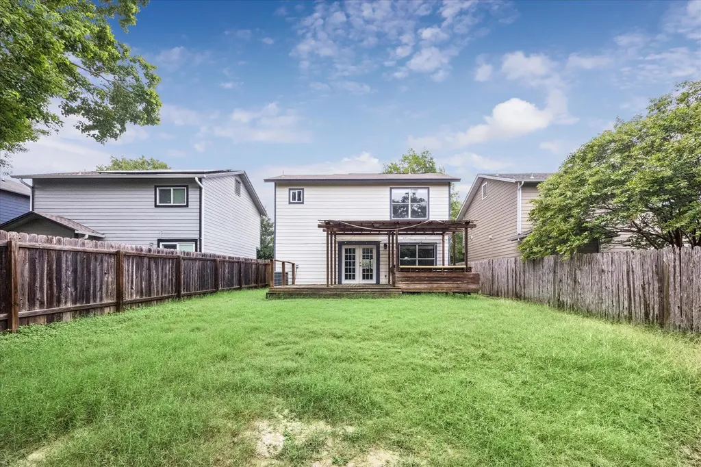 10712 Marshitahs Way Austin TX 78748