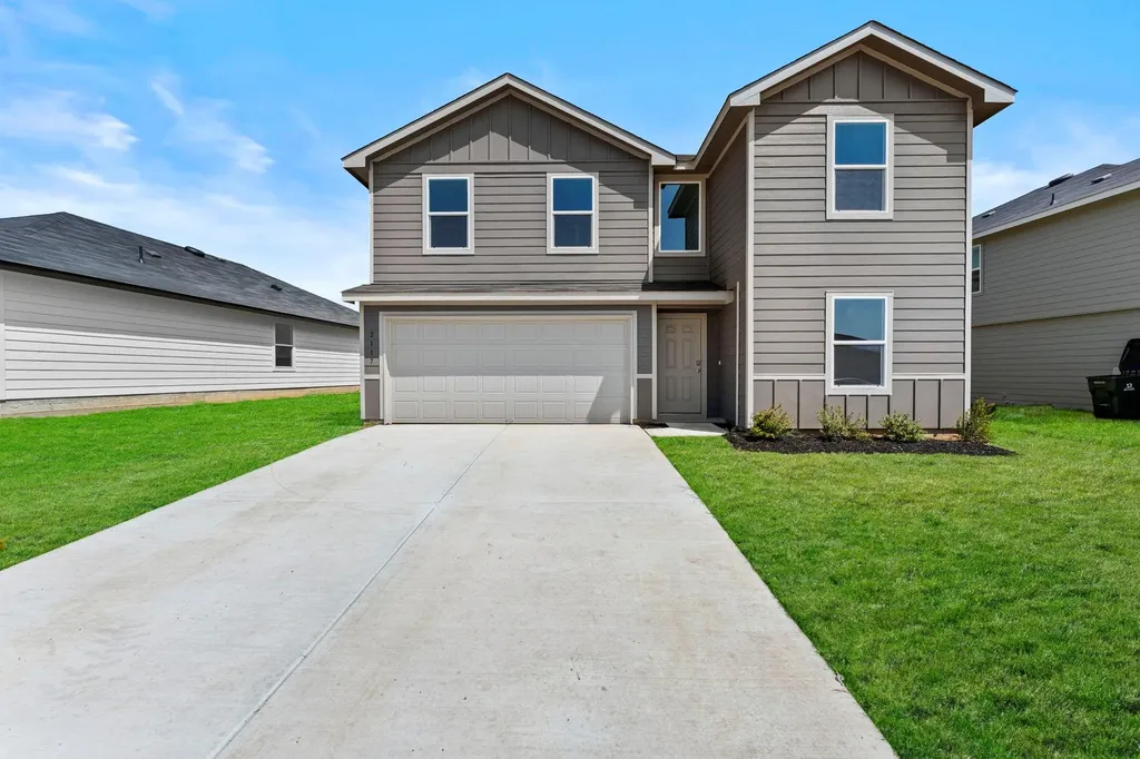 2117 Windflower Lane Luling TX 78648