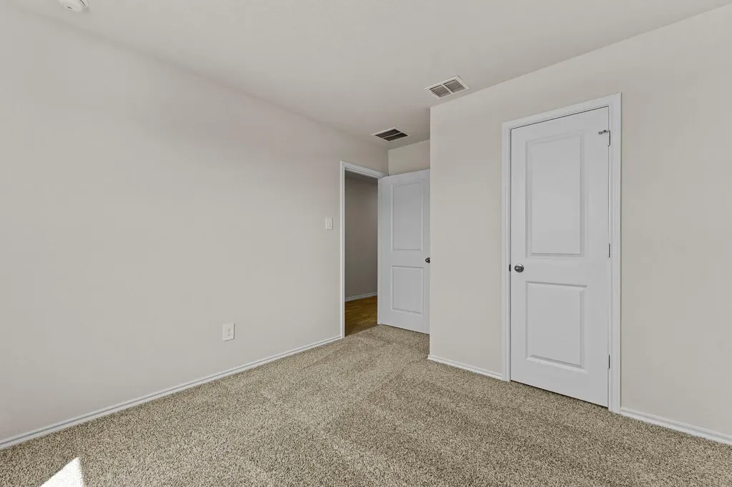 2117 Windflower Lane Luling TX 78648