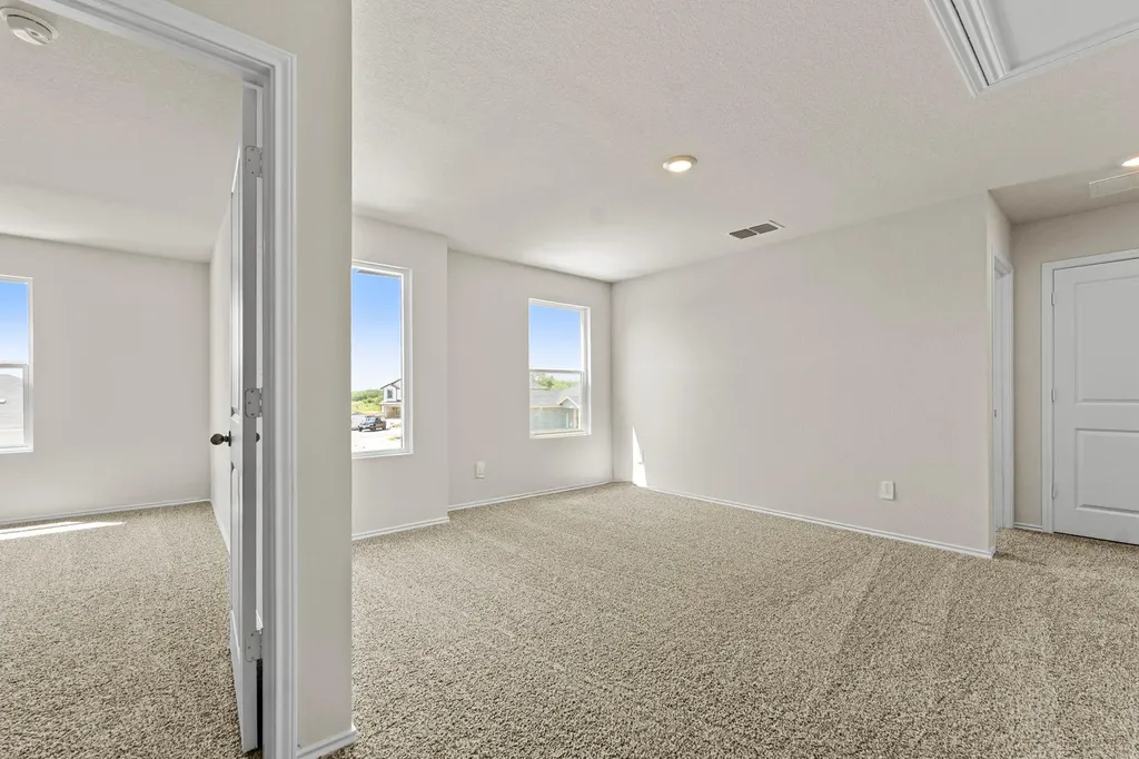 2117 Windflower Lane Luling TX 78648