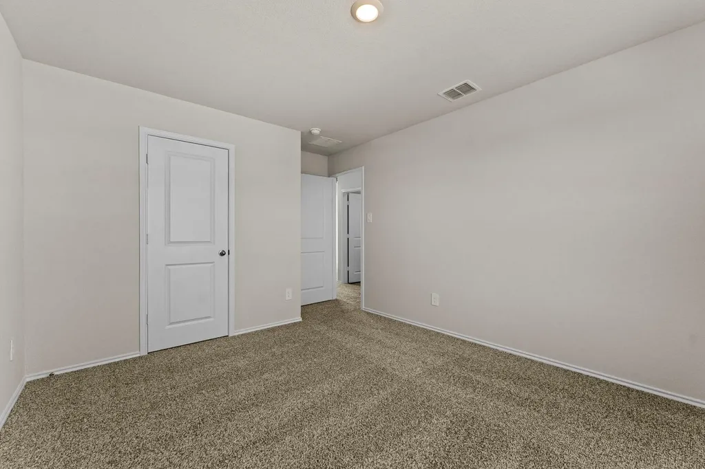 2117 Windflower Lane Luling TX 78648