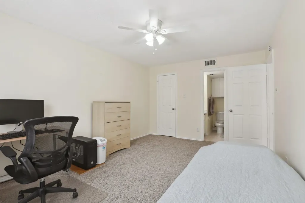 2401 Leon Street Austin TX 78705