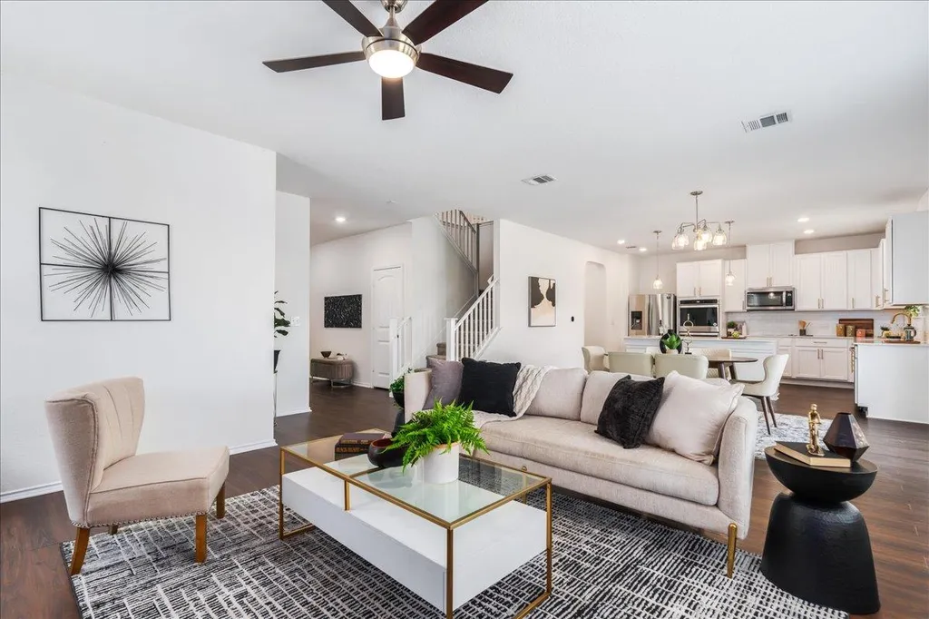 5104 Lazy Court Drive Austin TX 78724