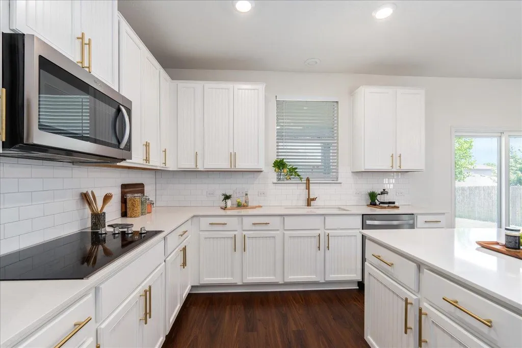 5104 Lazy Court Drive Austin TX 78724