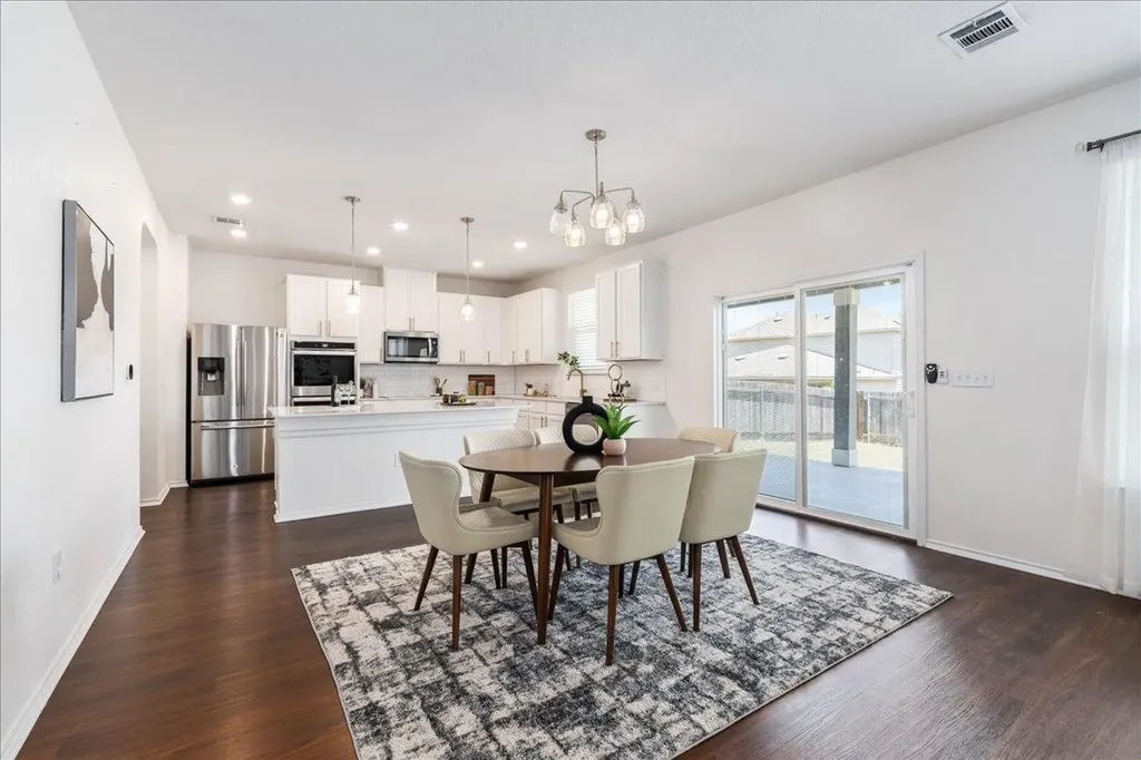 5104 Lazy Court Drive Austin TX 78724