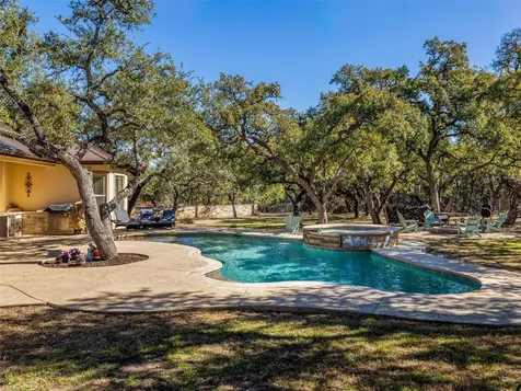 1316 Ranchers Club Lane Driftwood TX 78619