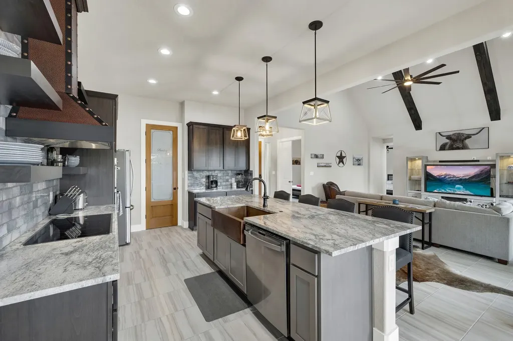 562 Toye Boulevard Canyon Lake TX 78133