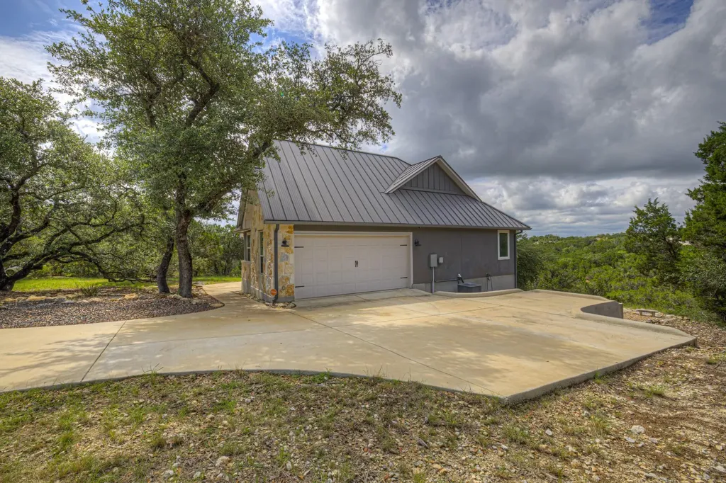 562 Toye Boulevard Canyon Lake TX 78133