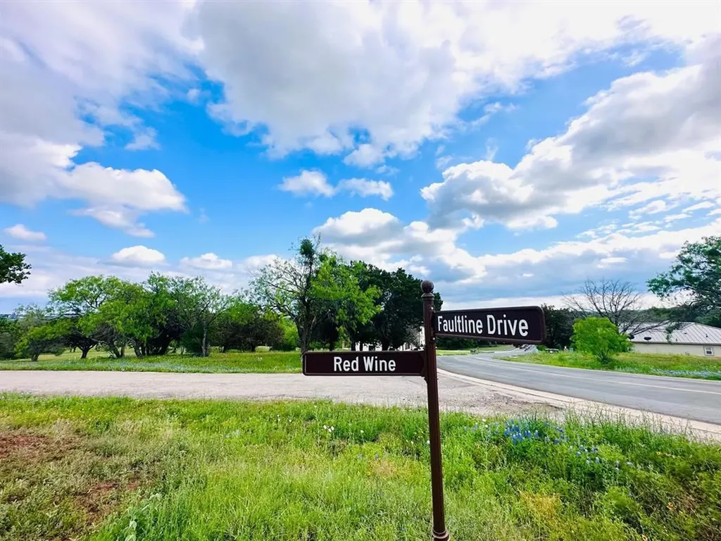 300 Fault Line Horseshoe Bay TX 78657