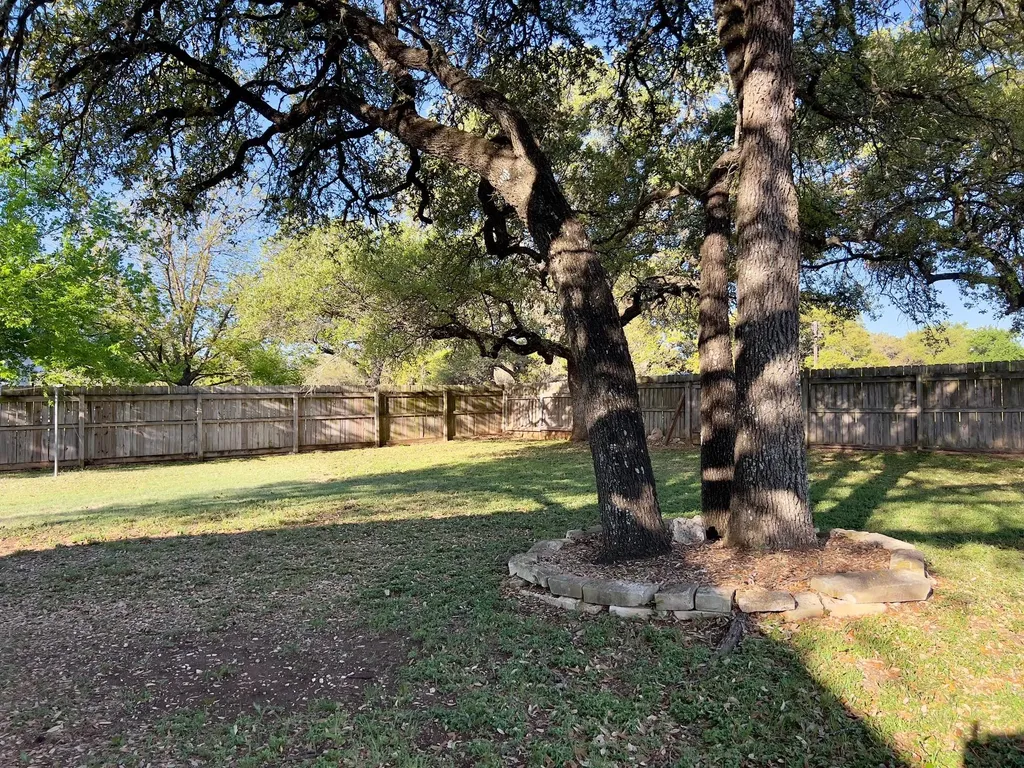 1309 10th Street Blanco TX 78606