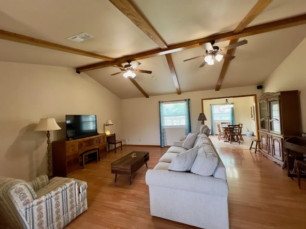 1309 10th Street Blanco TX 78606