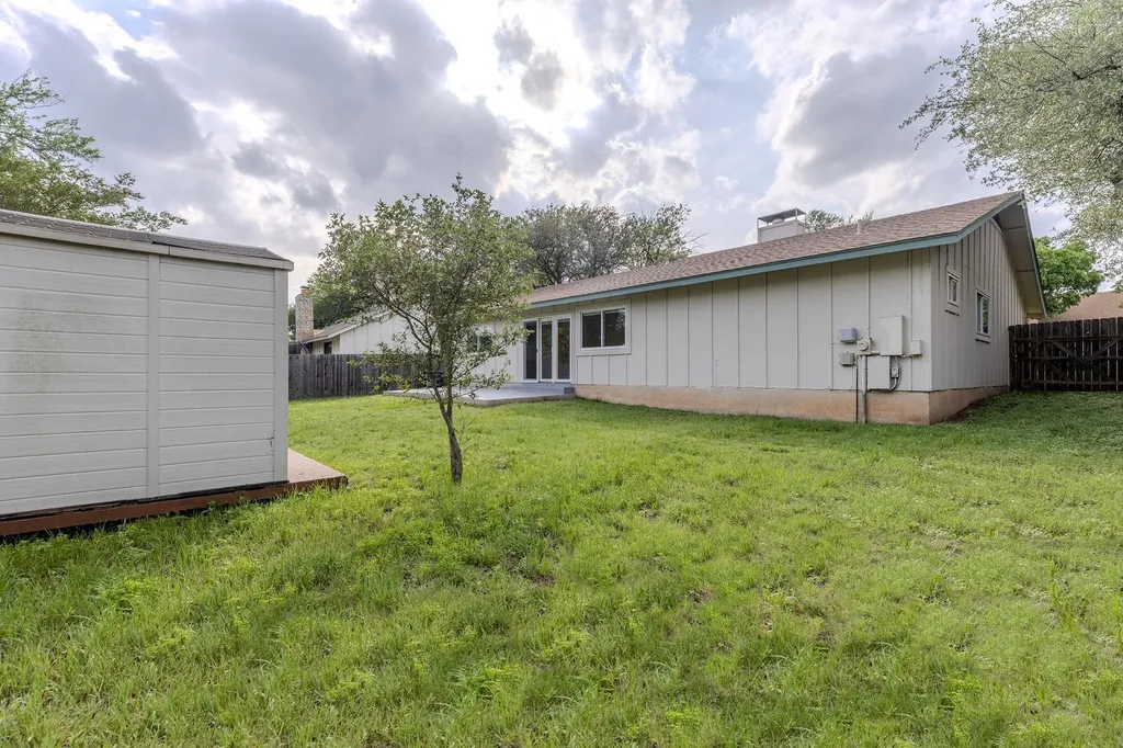 11707 Shoshone Drive Austin TX 78759