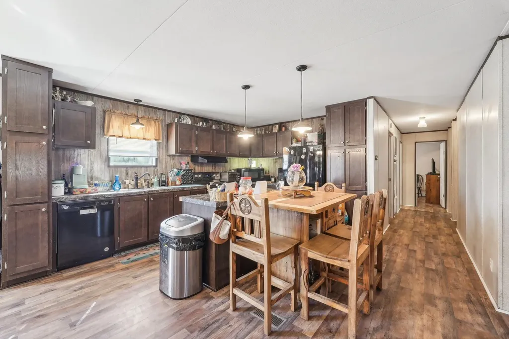 837 Southwood Drive Horseshoe Bay TX 78657